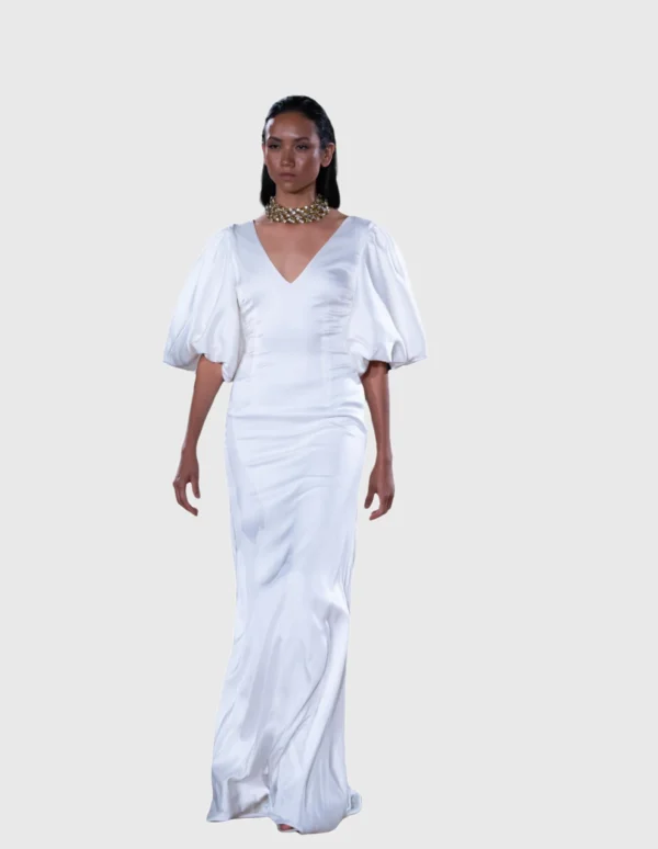 Voluminous Sleeves V-neck Gown - Image 4